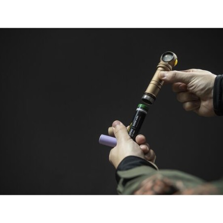 Armytek Wizard C2 Pro Max Magnet USB Sand (white light)