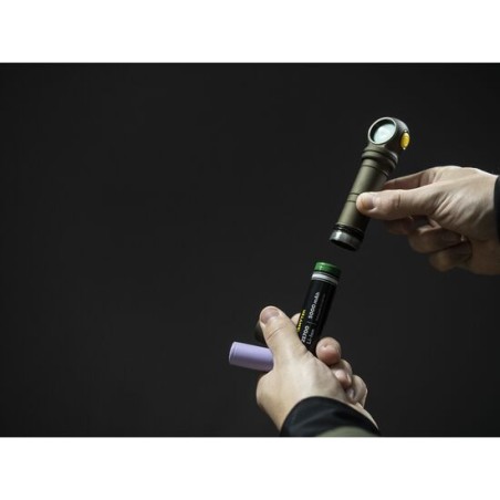 Armytek Wizard C2 Pro Max Magnet USB Olive (white light)