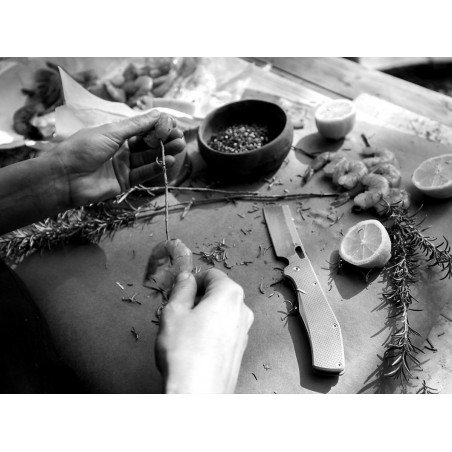 Nóż Gerber Flatiron Desert Tan