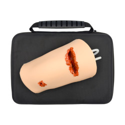 Trenażer tamowania krwotoku Black Front – rana cięta i kłuta