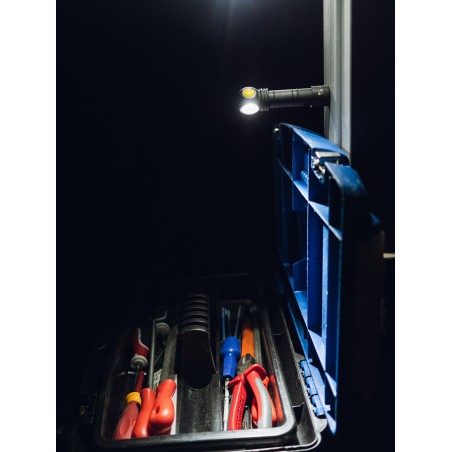 Armytek Wizard C2 Magnet USB+18650 Warm