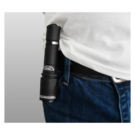 Latarka taktyczna Armytek Dobermann (czerwone światło)