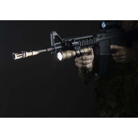 Latarka Armytek Dobermann Pro Magnet USB Sand (ciepłe światło)