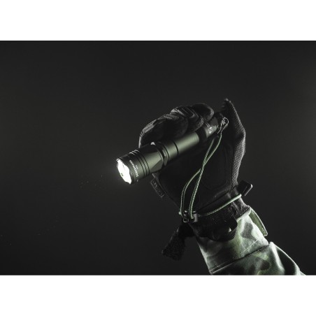 Latarka Armytek Dobermann Pro Magnet USB Olive (ciepłe światło)